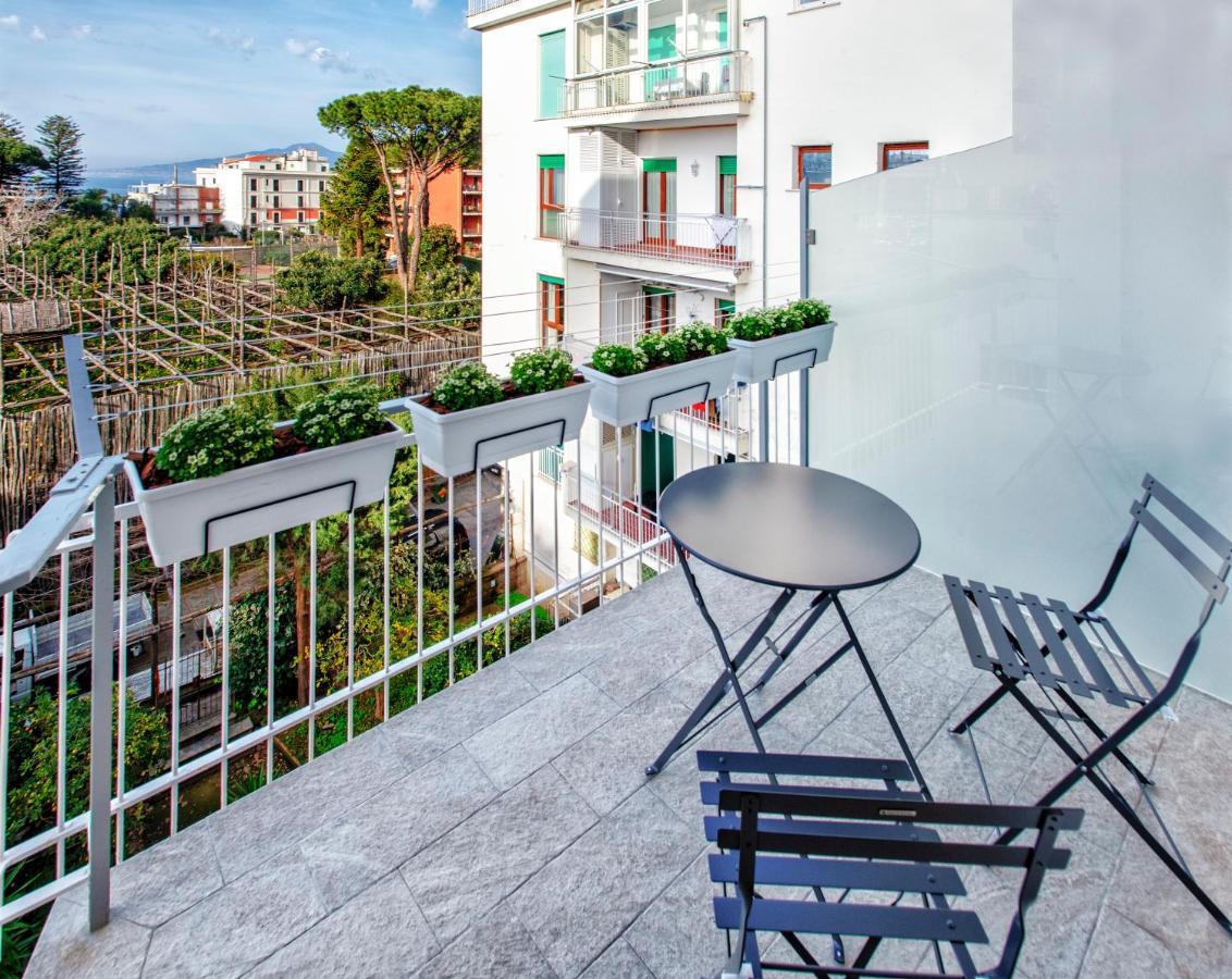 Petra Luxury Sorrento B&B ภายนอก รูปภาพ