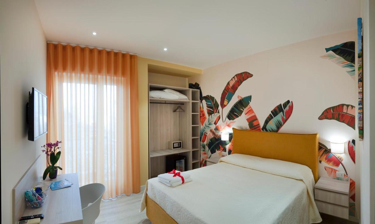 Petra Luxury Sorrento B&B ภายนอก รูปภาพ
