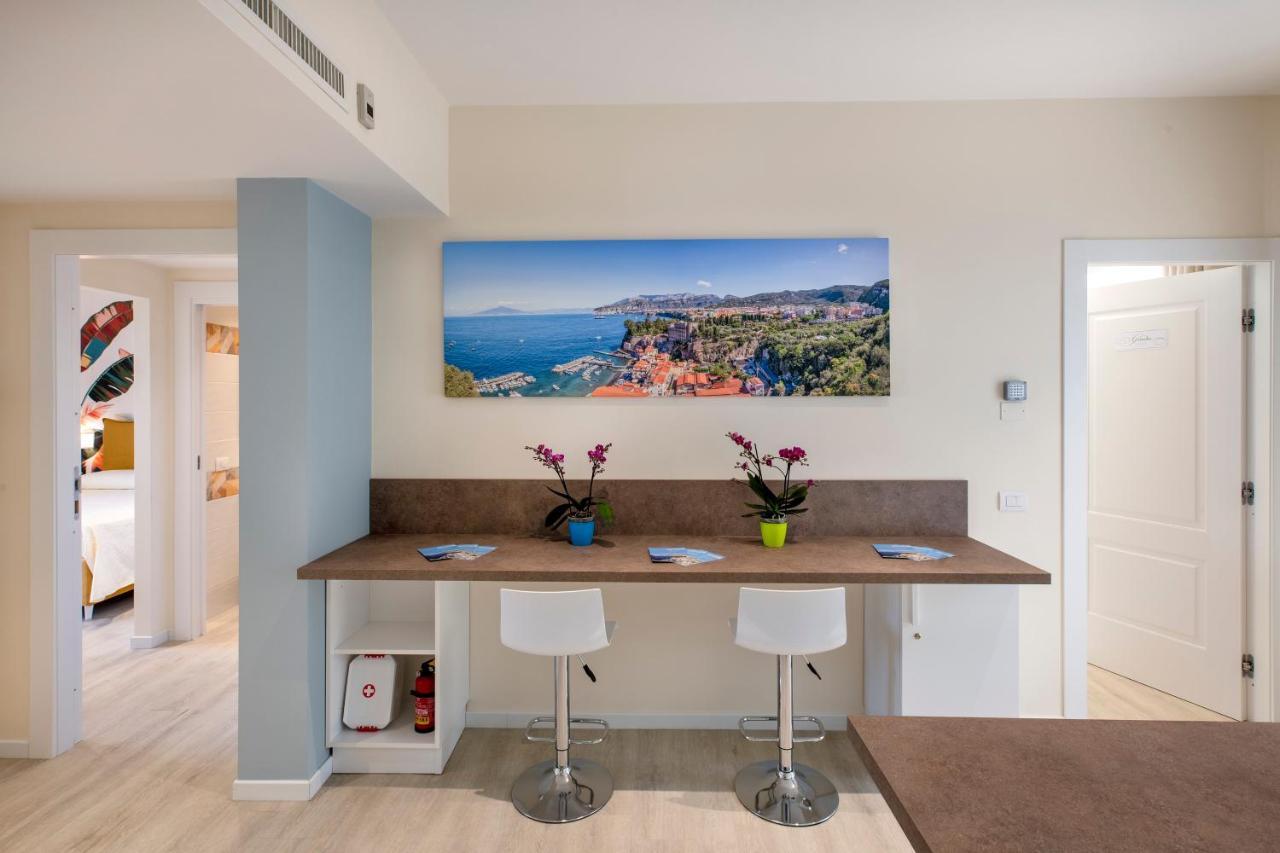 Petra Luxury Sorrento B&B ภายนอก รูปภาพ